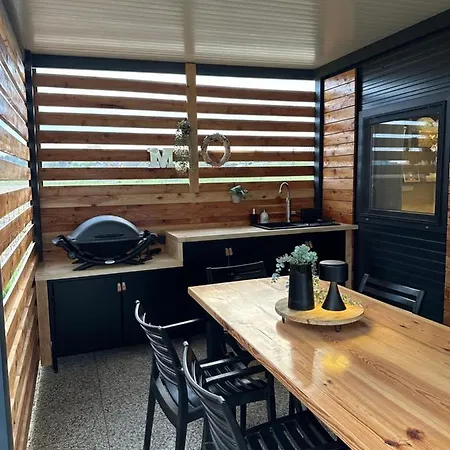 Magnolia House By The River Holiday home Metlika