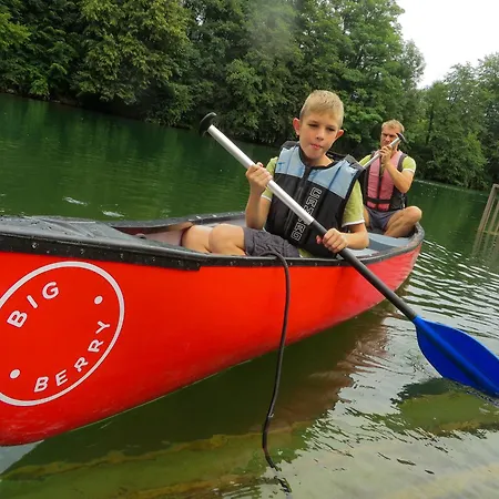 Magnolia House By The River Metlika