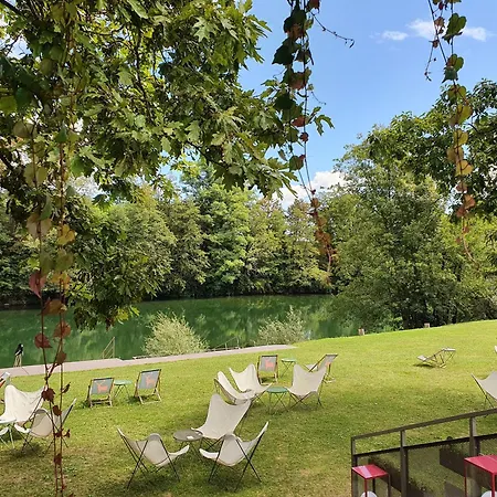 Počitniška hiša Magnolia House By The River Metlika