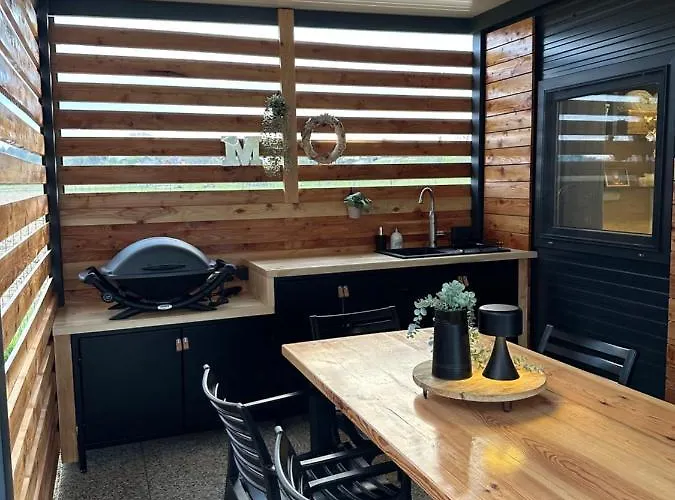 Magnolia House By The River Σπίτι διακοπών Metlika