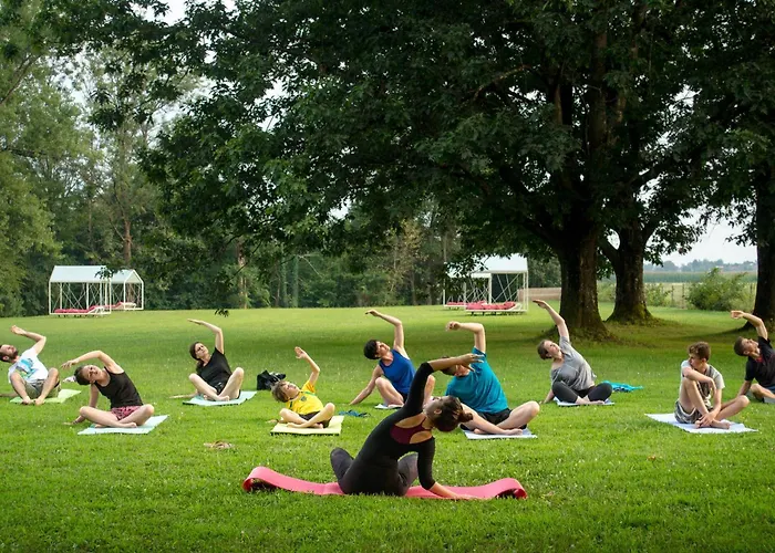 Magnolia House By The River Metlika